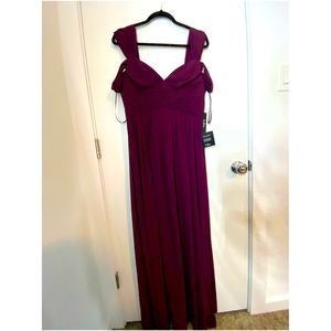 Lulus long elegant dress
